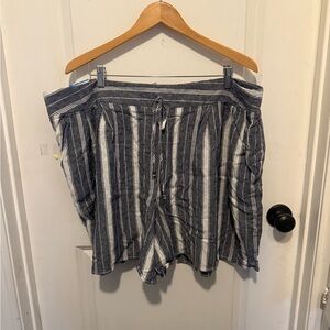 Terra & Sky Navy and White Linen Shorts